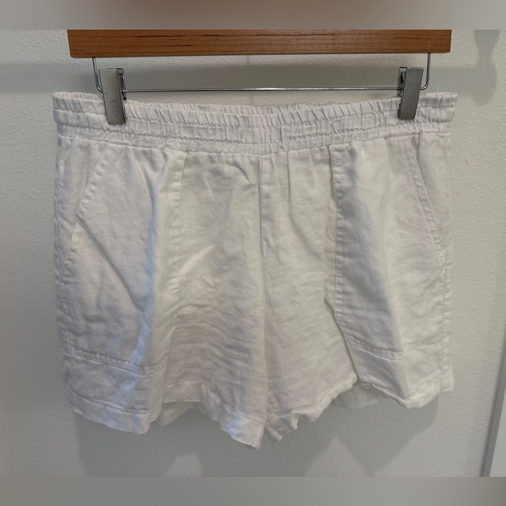 Pure Navy Brand - White Linen Elastic-Waist Women’s Shorts - Picture 3 of 11